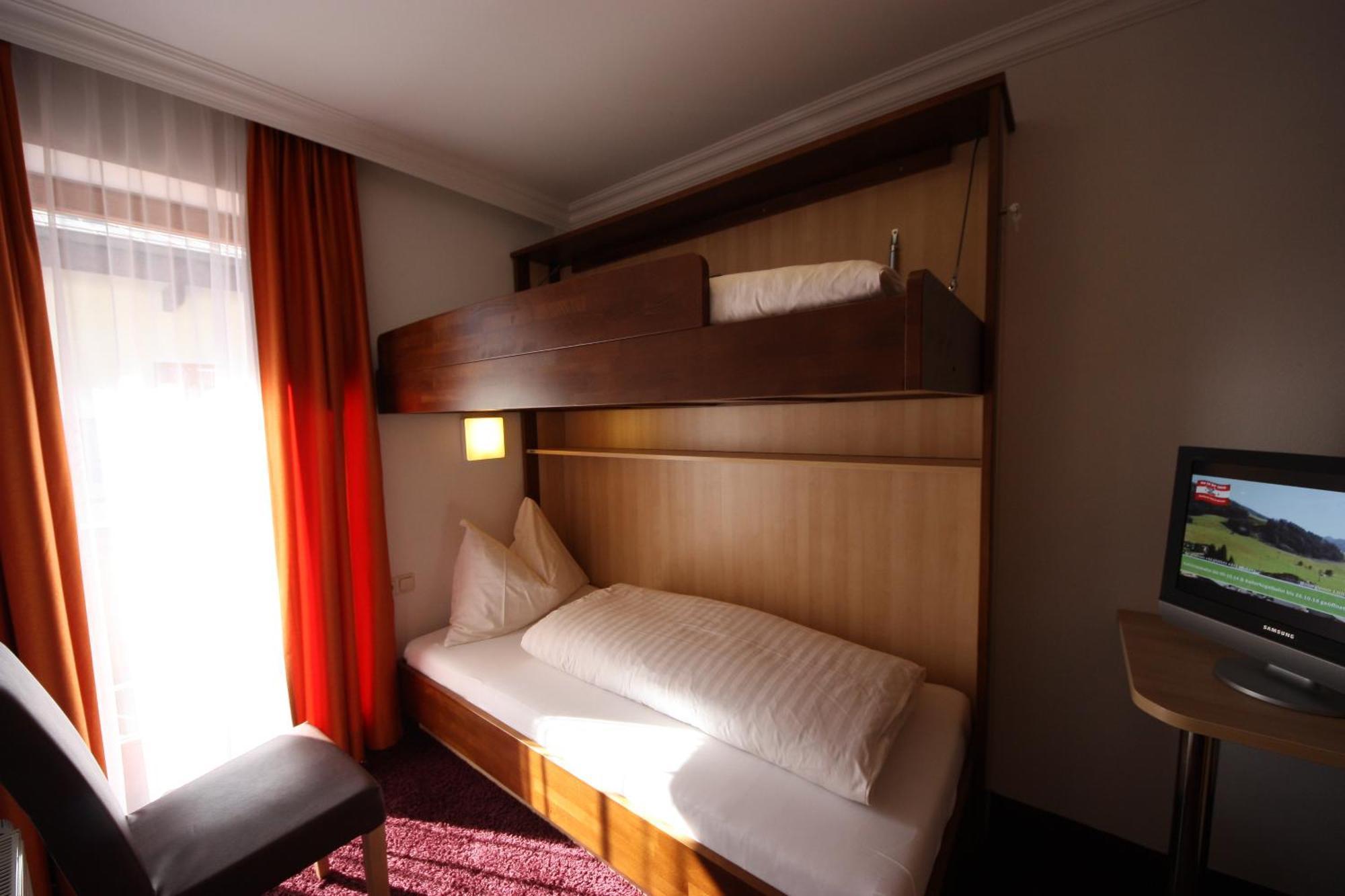 Hotel Sommerer Saalbach-Hinterglemm Rom bilde